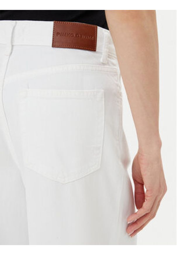 Pinko - PINKO Jeansy 104601 A2DO Biały Relaxed Fit. Kolor: biały