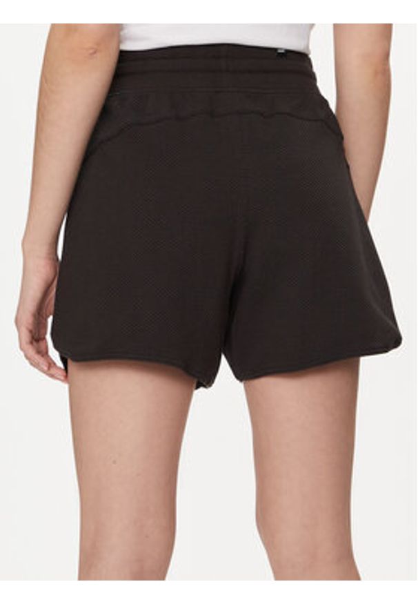 Puma Szorty sportowe HER 678701 Czarny Regular Fit. Kolor: czarny. Materiał: syntetyk, bawełna