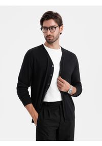 Ombre Clothing - Monochromatyczny dzianinowy męski kardigan z wiskozą – czarny V2 - Rozmiar: XXL. Kolor: czarny. Materiał: wiskoza, dzianina. Wzór: gładki, aplikacja. Styl: elegancki