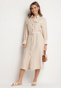 Born2be - Beżowa Wiskozowa Sukienka o Koszulowym Kroju z Paskiem z Klamrą i Kieszeniami Lisavianna. Okazja: na co dzień, do pracy, na spotkanie biznesowe. Kolor: beżowy. Materiał: wiskoza. Długość rękawa: długi rękaw. Typ sukienki: koszulowe. Styl: biznesowy, klasyczny, casual, elegancki #5