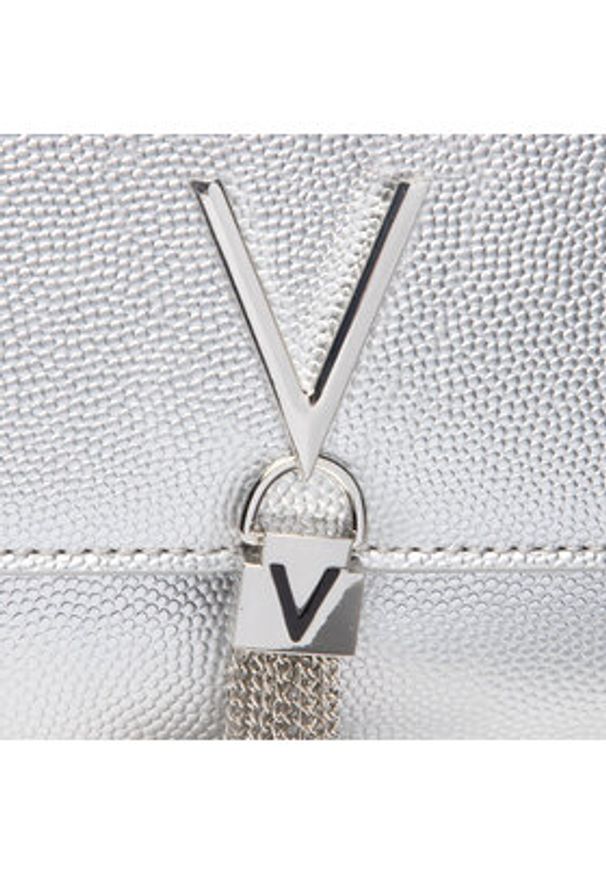 VALENTINO - Valentino Torebka Divina VBS1R401G Srebrny. Kolor: srebrny. Materiał: skórzane