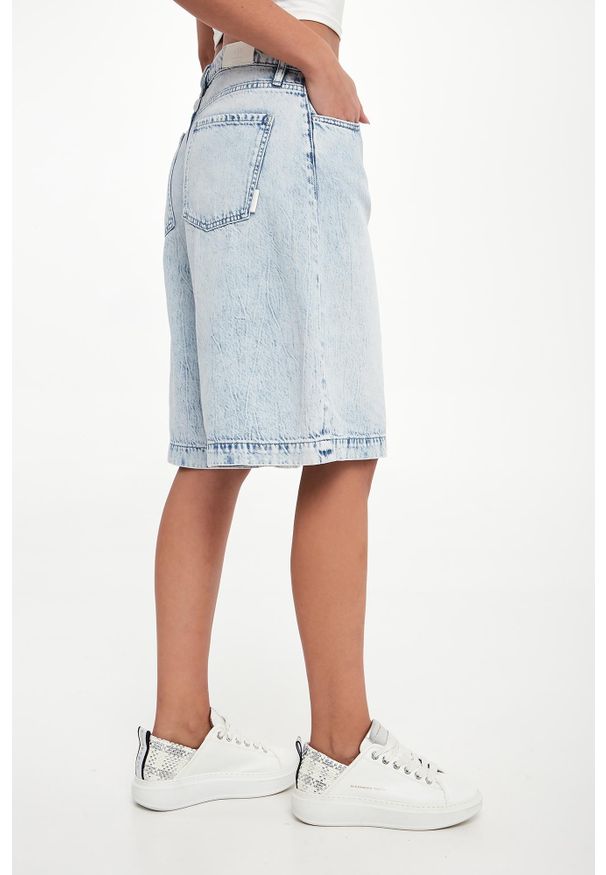 Armani Exchange - Bermudy damskie jeansowe ARMANI EXCHANGE. Materiał: jeans