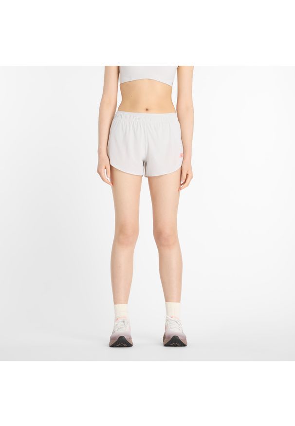 Spodenki damskie New Balance WS51288GYM – szare. Kolor: szary. Materiał: poliester, materiał