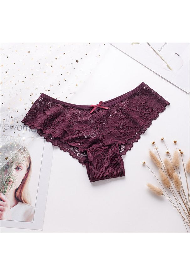 Intica - Koronkowe majtki brazylijskie z kokardką Boksoon. Kolor: fioletowy. Materiał: koronka. Wzór: koronka
