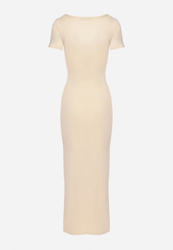 Born2be - Jasnobeżowa Taliowana Sukienka z Wiskozą z Marszczeniem Milasela. Kolor: beżowy. Materiał: wiskoza. Styl: klasyczny, elegancki