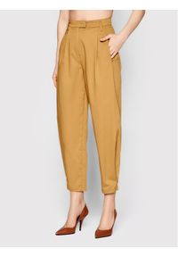 Sisley Spodnie materiałowe 4FETLF00B Brązowy Relaxed Fit. Kolor: brązowy. Materiał: bawełna