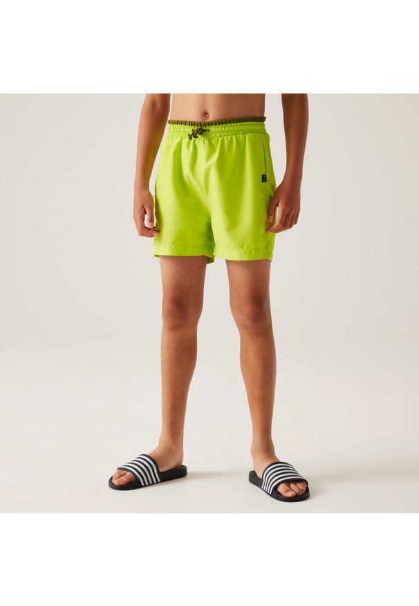 Regatta - Skander III dziecięce szorty kąpielowe. Kolor: zielony. Materiał: poliester, mikrofibra