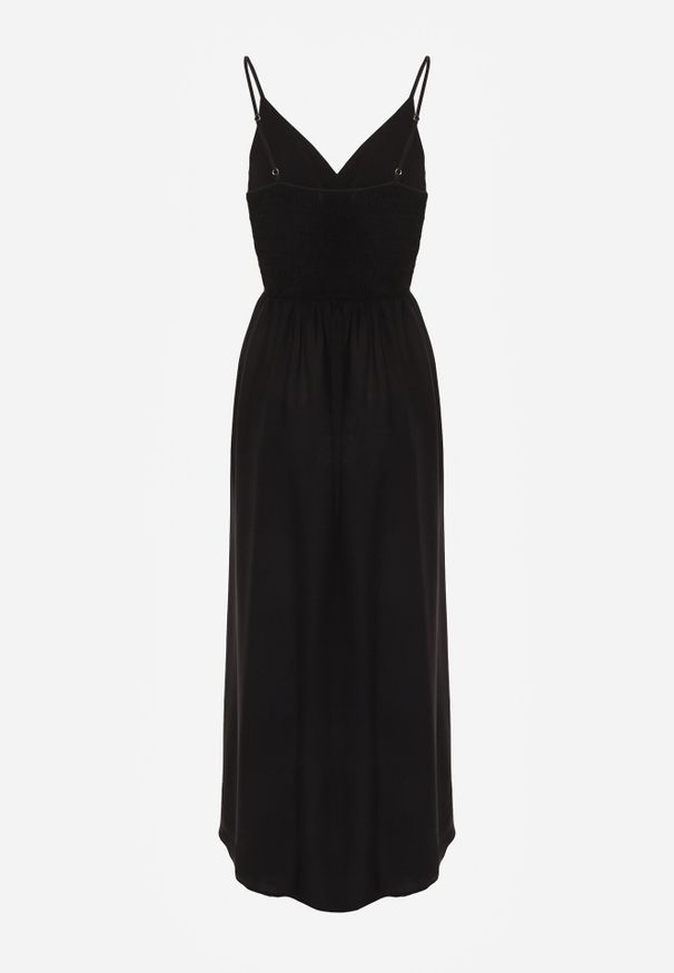 Born2be - Czarna Sukienka z Wiskozy Amanita. Okazja: na co dzień. Kolor: czarny. Wzór: kolorowy, jednolity. Typ sukienki: kopertowe. Materiał: wiskoza. Długość rękawa: na ramiączkach. Sezon: lato. Styl: casual. Długość: maxi