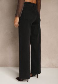 Renee - Czarne Szerokie Jeansy Regular Waist Isovena. Kolor: czarny. Wzór: aplikacja. Styl: elegancki #3