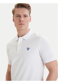 Guess Polo F6GP03 K9WF1 Biały Slim Fit. Typ kołnierza: polo. Kolor: biały. Materiał: bawełna #5