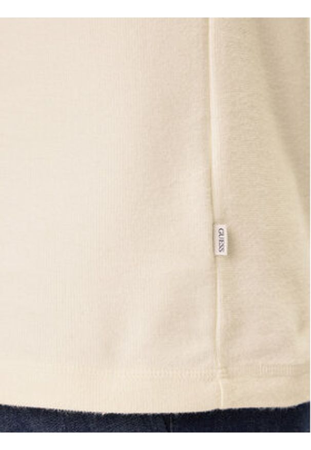 Guess Jeans Longsleeve M4BI77 KCII1 Écru Regular Fit. Materiał: bawełna. Długość rękawa: długi rękaw