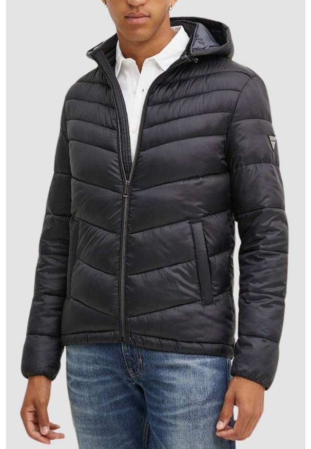 Guess - GUESS Czarna męska kurtka z kapturem Super Light Puffa Jacket, Rozmiar XXL. Typ kołnierza: kaptur. Kolor: czarny. Materiał: syntetyk, poliester