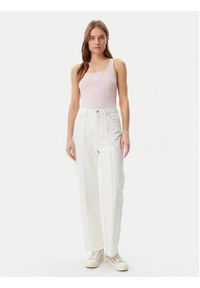Guess Top W5GP26 KA0H1 Różowy Regular Fit. Kolor: różowy. Materiał: bawełna