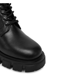 Love Moschino - LOVE MOSCHINO Trzewiki JA24085G1NIA000A41 Czarny. Kolor: czarny. Materiał: skóra #5