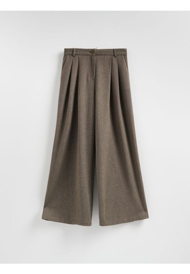 Reserved - Spodnie z wiskozą - ciemnobrązowy. Kolor: brązowy. Materiał: wiskoza