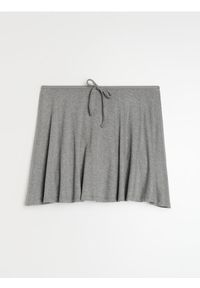 Sinsay - Wiskozowa spódnica mini z dekoracyjną kokardką - szary. Kolor: szary. Materiał: wiskoza #1