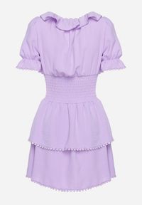 Born2be - Fioletowa Sukienka o Rozkloszowanym Kroju z Gumką w Pasie i Ozdobnymi Falbankami Werdia. Okazja: na co dzień. Typ kołnierza: kołnierz z falbankami. Kolor: fioletowy. Typ sukienki: rozkloszowane, proste. Styl: casual, klasyczny #6