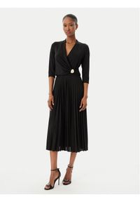 Rinascimento Sukienka koktajlowa CFC0122980003 Czarny Regular Fit. Kolor: czarny. Materiał: wiskoza. Styl: wizytowy #1