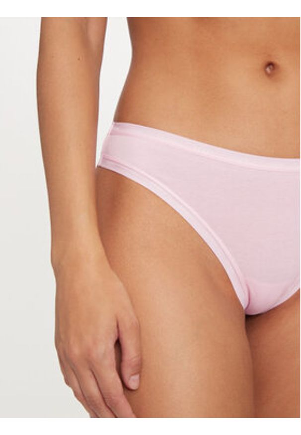 Guess Komplet 3 par stringów O4GG13 K6YW1 Kolorowy. Materiał: bawełna. Wzór: kolorowy