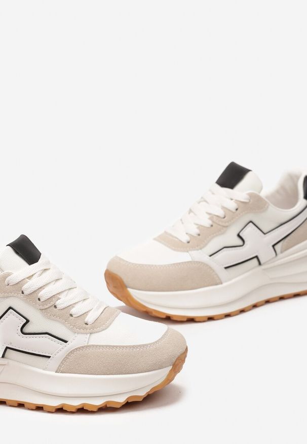 Born2be - Biało-Beżowe Sneakersy na Grubej Podeszwie Annelise. Kolor: biały. Materiał: jeans