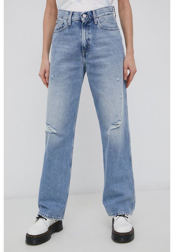 Tommy Jeans Jeansy BETSY CE817 damskie high waist. Stan: podwyższony. Kolor: niebieski