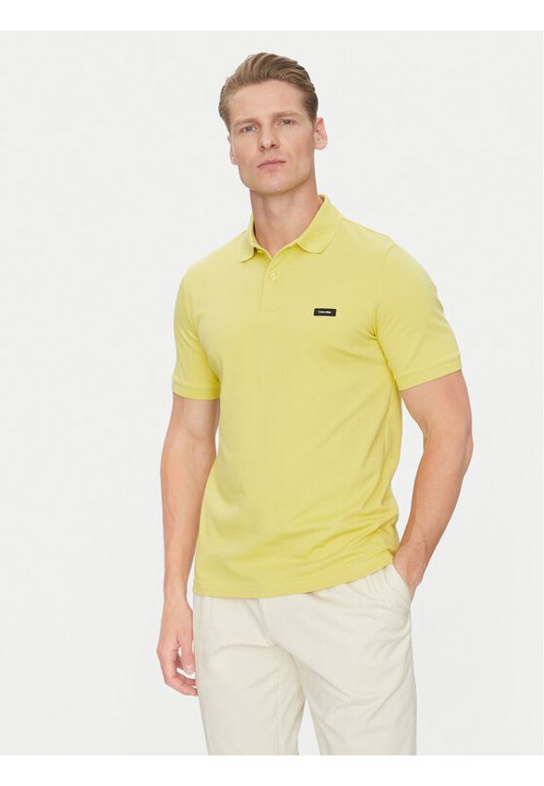 Calvin Klein Polo K10K111196 Zielony Slim Fit. Typ kołnierza: polo. Kolor: zielony. Materiał: bawełna