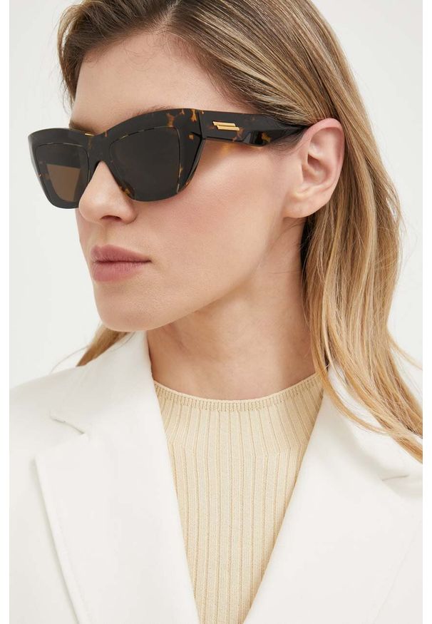 Bottega Veneta okulary przeciwsłoneczne damskie kolor brązowy. Kolor: brązowy