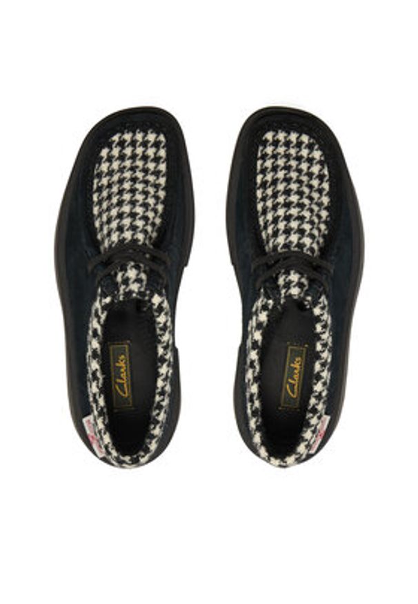 Clarks Półbuty Torview W 26184945 Czarny. Kolor: czarny. Materiał: zamsz, skóra