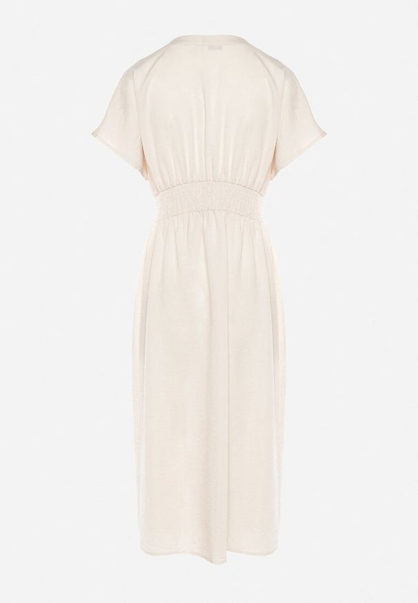 Born2be - Beżowa Koszulowa Sukienka z Wiskozą i Gumką w Pasie Zapinana na Guziki Dillea. Okazja: na co dzień, na imprezę. Kolor: beżowy. Materiał: wiskoza. Typ sukienki: koszulowe. Styl: elegancki, casual