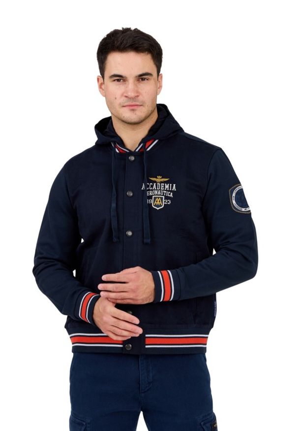 Aeronautica Militare - AERONAUTICA MILITARE Granatowa męska kurtka bomberka Accademia, Rozmiar 50. Kolor: niebieski. Materiał: elastan, bawełna, materiał. Styl: klasyczny