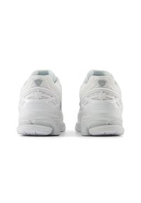 Buty unisex New Balance U1906WFC – białe. Kolor: biały. Materiał: materiał, syntetyk, guma. Szerokość cholewki: normalna. Sport: turystyka piesza #6