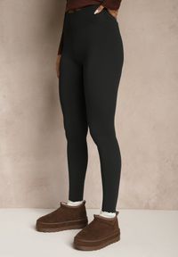 Renee - Czarne Legginsy Casual Regualr Waist Ralinsa. Okazja: na co dzień. Kolor: czarny. Styl: casual #5