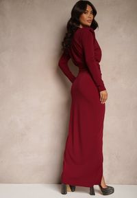 Renee - Bordowa Dopasowana Sukienka Koktajlowa Ozdobiona Marszczeniem Besni. Okazja: na studniówkę. Kolor: czerwony. Wzór: aplikacja. Styl: wizytowy #4