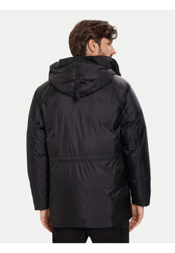 C.P. Company Kurtka puchowa 19CMOW184A110467A Czarny Regular Fit. Kolor: czarny. Materiał: syntetyk
