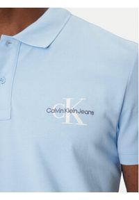 Calvin Klein Jeans Polo Monologo J30J325664 Błękitny Regular Fit. Typ kołnierza: polo. Kolor: niebieski. Materiał: bawełna