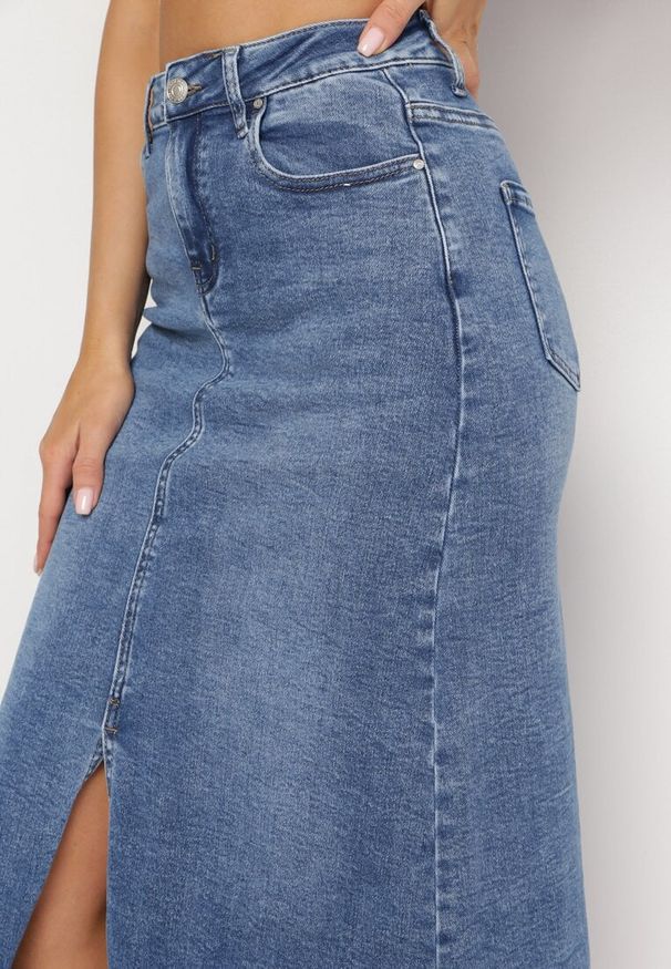 Born2be - Niebieska Jeansowa Spódnica Maxi z Wysokim Stanem Nicyela. Stan: podwyższony. Kolor: niebieski. Materiał: jeans