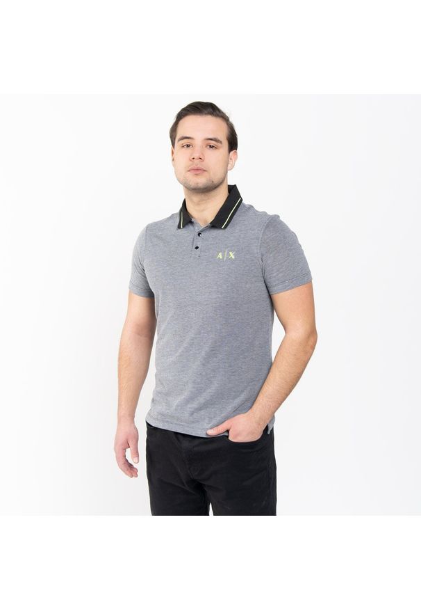 Koszulka męska Polo Armani Exchange (3KZFAC ZJKUZ 6259). Typ kołnierza: polo. Kolor: szary. Styl: sportowy