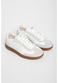 Balmain - Sneakersy damskie skórzane Swan trainers BALMAIN. Materiał: skóra #1