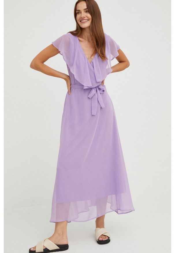 Answear Lab sukienka kolor fioletowy maxi rozkloszowana. Kolor: fioletowy. Typ sukienki: rozkloszowane. Styl: wakacyjny. Długość: maxi