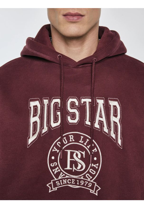 Big-Star - Bluza męska z kapturem z haftem bordowa Adam 604. Typ kołnierza: kaptur. Kolor: czerwony. Materiał: dzianina. Wzór: haft