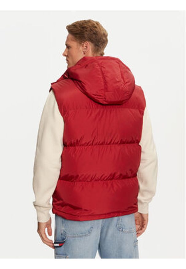 Tommy Jeans Bezrękawnik Alaska DM0DM19538 Czerwony Regular Fit. Kolor: czerwony. Materiał: syntetyk. Długość rękawa: bez rękawów