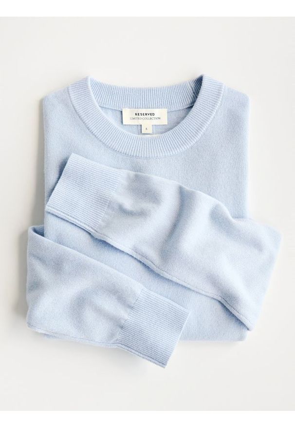 Reserved - Sweter z wełny merino - jasnoniebieski. Kolor: niebieski. Materiał: wełna