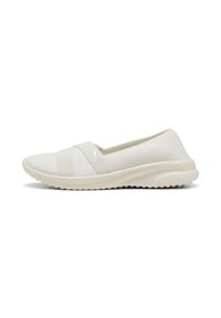 Mieszkania Puma Adelina 2, Kobiety. Kolor: beżowy. Materiał: materiał