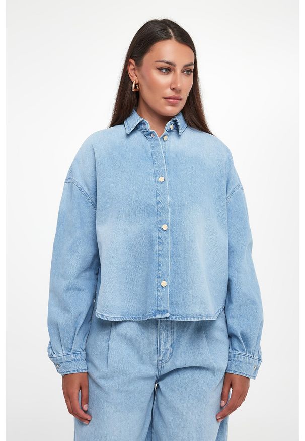 Armani Exchange - Koszula damska jeansowa ARMANI EXCHANGE. Materiał: jeans