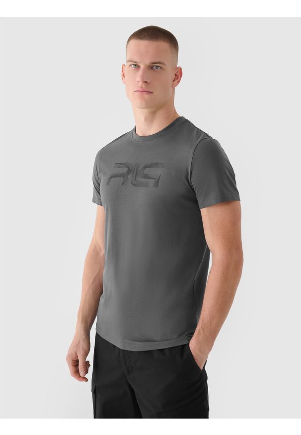 4f - 4F T-shirt regular męski 4F x Robert Lewandowski - szary M. Okazja: na co dzień. Kolor: szary. Materiał: bawełna, dzianina, jersey. Długość rękawa: krótki rękaw. Długość: krótkie. Wzór: gładki, ze splotem, nadruk. Styl: klasyczny, casual, sportowy