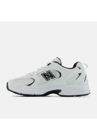 New Balance 530 MR530EWB Sneakersy unisex. Kolor: biały. Materiał: syntetyk, materiał. Szerokość cholewki: normalna