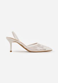 Renee - Białe Szpilki VICES Slingback z Noskami w Szpic Ozdobionymi Haftem i Koralikami Laraidina. Zapięcie: pasek. Kolor: biały. Materiał: satyna. Wzór: haft, aplikacja. Obcas: na szpilce #8