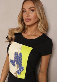 Renee - Czarny T-shirt z Bawełny Zdobiony Nadrukiem Aizana. Okazja: na co dzień. Kolor: czarny. Materiał: bawełna. Wzór: aplikacja, nadruk. Styl: casual