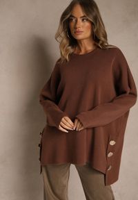 Renee - Brązowy Sweter z Wiskozą i Guzikami po Bokach Violsave. Okazja: na imprezę. Kolor: brązowy. Materiał: wiskoza #4