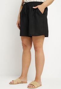 Born2be - Czarne Szorty z Wysokim Stanem i Wiązaniem Filinelia. Okazja: na co dzień. Stan: podwyższony. Kolor: czarny. Styl: elegancki, casual #1